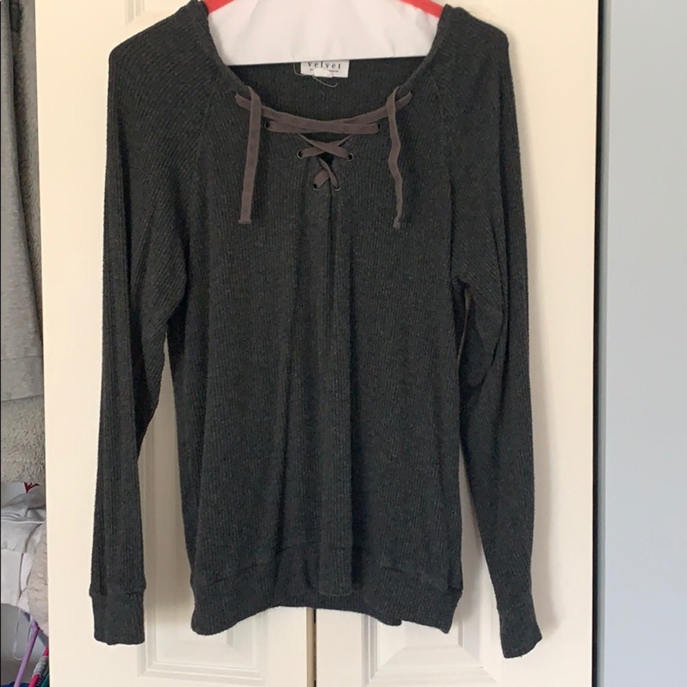 cross up long sleeve